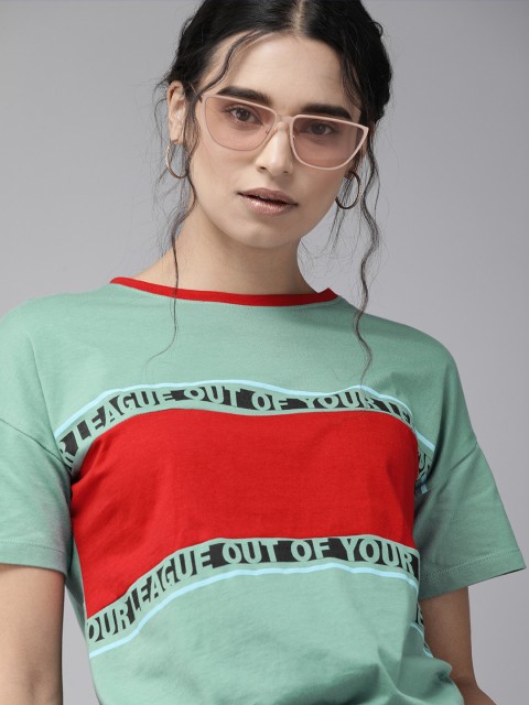

Roadster Women Sea Green & Red Colourblocked Round Neck T-shirt