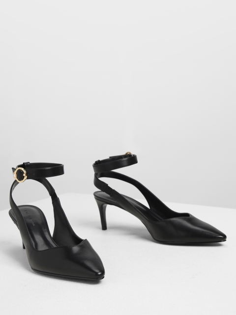 

CHARLES & KEITH Women Black Solid Pumps