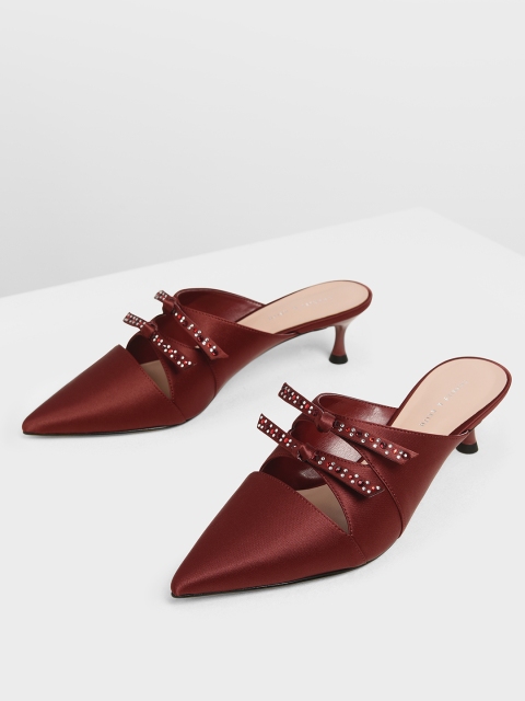 

CHARLES & KEITH Women Burgundy Solid Pumps