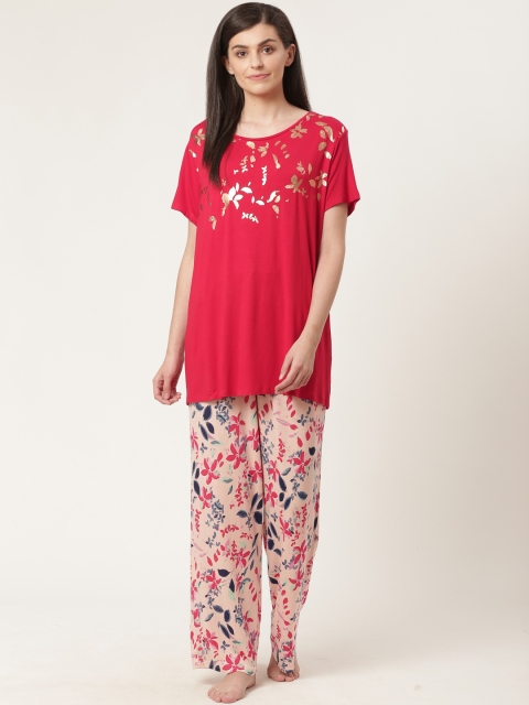 

Sweet Dreams Women Red & Pink Printed Night suit