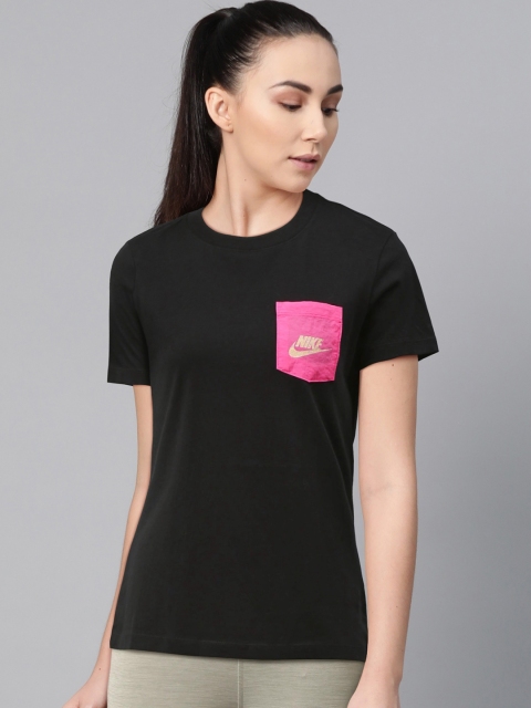 

Nike Women Black Pocket Detail Icon Clash Sportswear Pure Cotton T-shirt