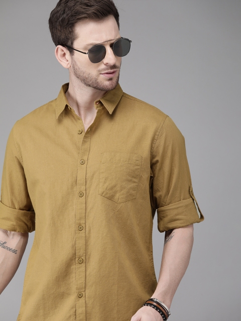 

Roadster Men Mustard Yellow Regular Fit Solid Cotton Linen Casual Shirt
