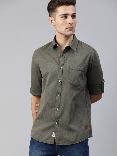 

Roadster Men Olive Green Regular Fit Solid Casual Shirt