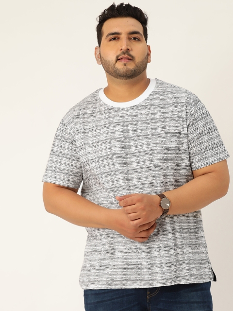 

Sztori Plus Size Men White & Black Printed Round Neck T-shirt