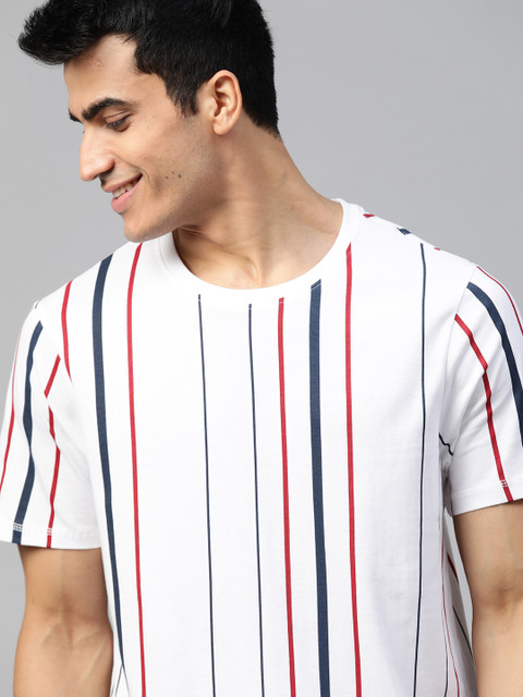 

Mast & Harbour Men White & Navy Blue Striped Round Neck T-shirt
