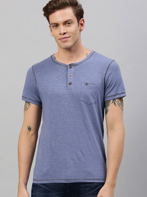 

WROGN Men Blue Solid Slim Fit Henley Neck Pure Cotton T-shirt