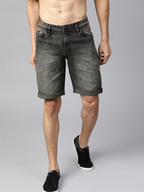 

Roadster Men Charcoal Grey Washed Regular Fit Denim Shorts