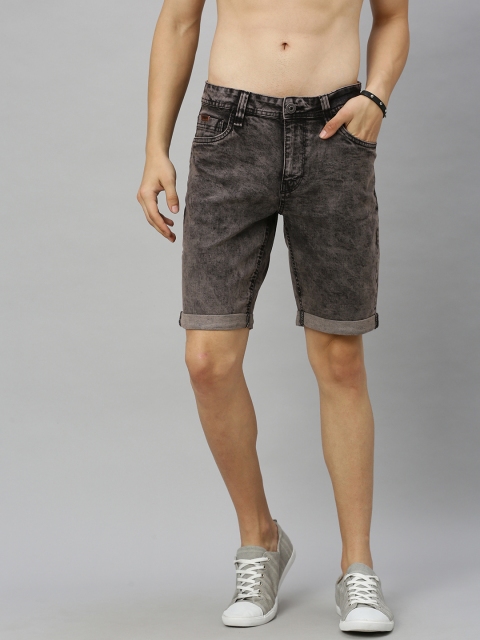 

Roadster Men Black Washed Regular Fit Denim Shorts