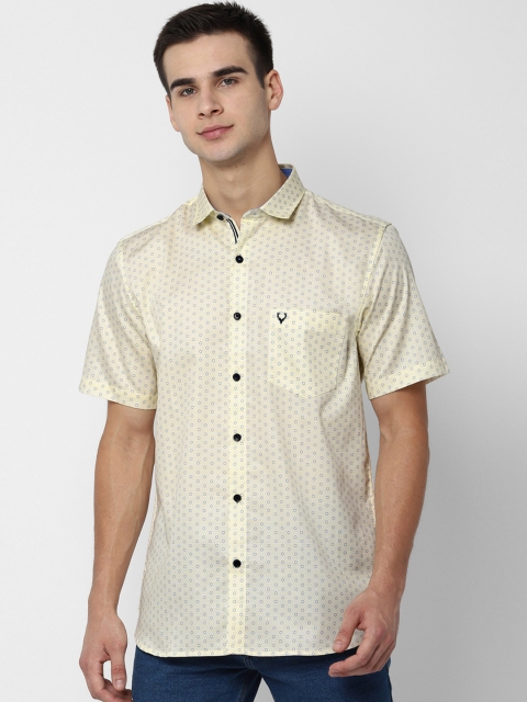 

Allen Solly Men Yellow Slim Fit Printed Casual Shirt