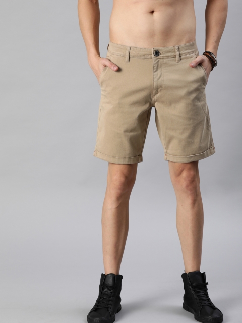 

Roadster Men Khaki Solid Regular Fit Chino Shorts