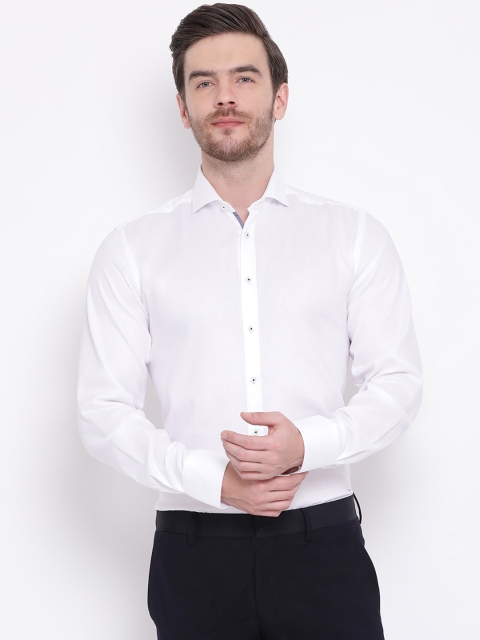 

Bruun & Stengade Men White Slim Fit Solid Casual Shirt