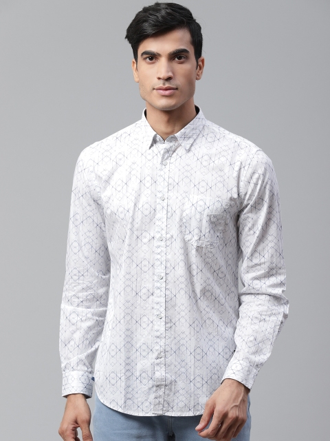 

Blackberrys Men White & Navy Blue Slim Fit Printed Casual Shirt