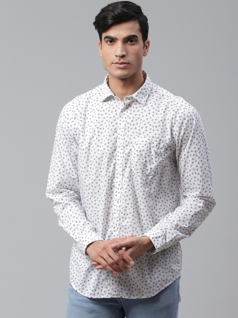 

Blackberrys Men White & Navy Blue Slim Fit Printed Casual Shirt