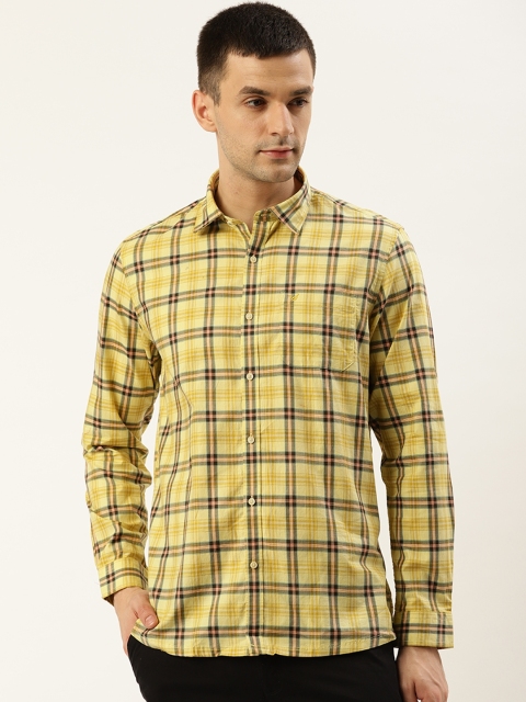 

Blackberrys Men Yellow & Black Slim Fit Checked Casual Shirt