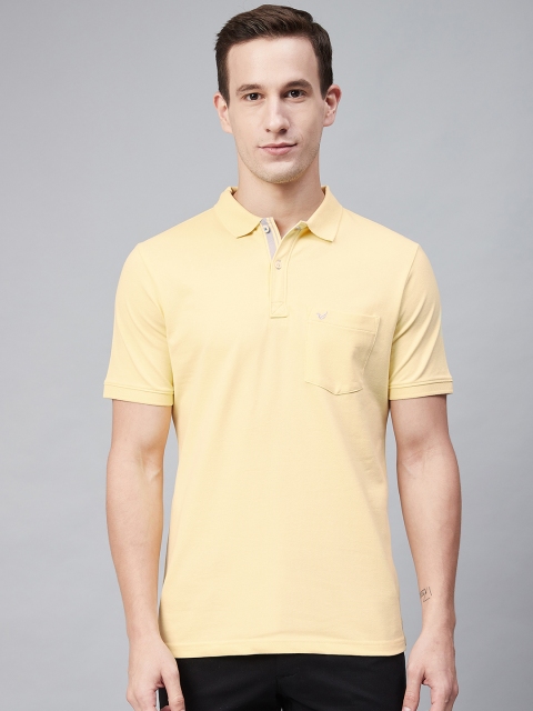 

Blackberrys Men Yellow Solid Polo Collar T-shirt