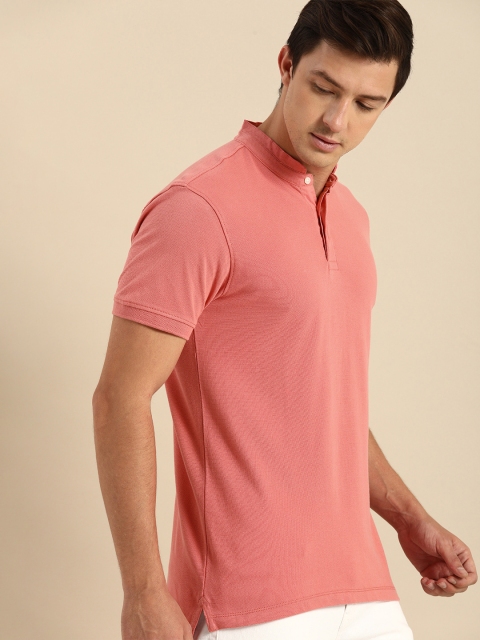 

ether Men Pink Solid Mandarin Collar Pure Cotton T-shirt