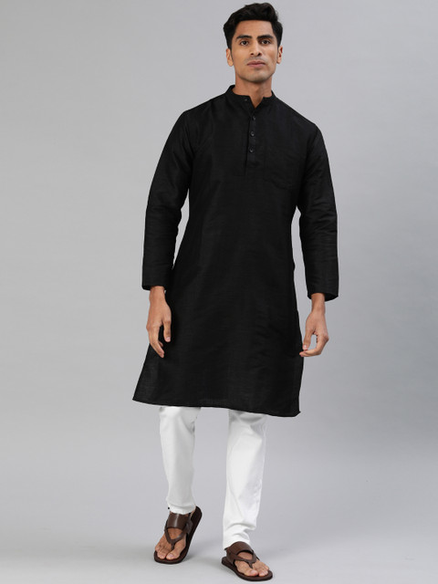 

Svanik Men Black Solid Straight Kurta