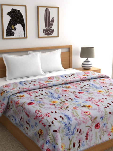 

A Homes Grace Off-White & Red Floral Mild Winter 350 GSM Double Bed Blanket