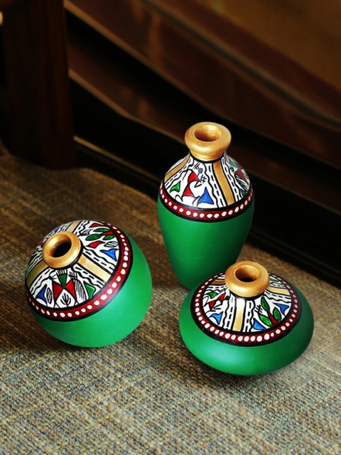 

ExclusiveLane Set of 3 Green & Yellow Terracotta Warli Handpainted Miniature Pots