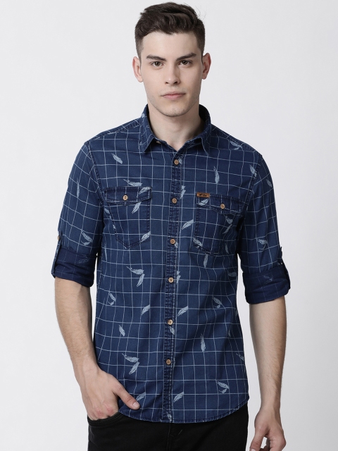 

RUG WOODS Men Navy Blue Regular Fit Checked Casual Shirt