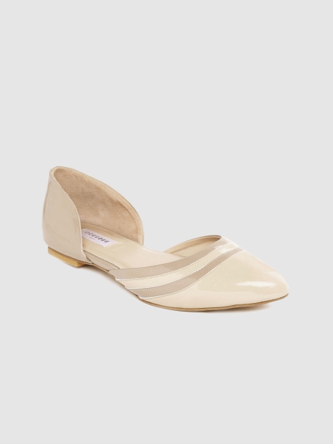 

OCEEDEE Women Cream-Coloured & Beige Colourblocked Flats