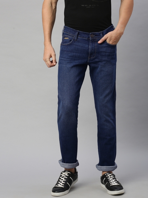 

Wrangler Men Blue Skanders Slim Fit Low-Rise Clean Look Stretchable Jeans