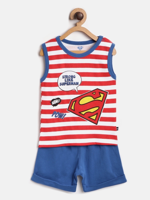 

Moms Love Boys White & Blue Superman Printed T-shirt with Shorts
