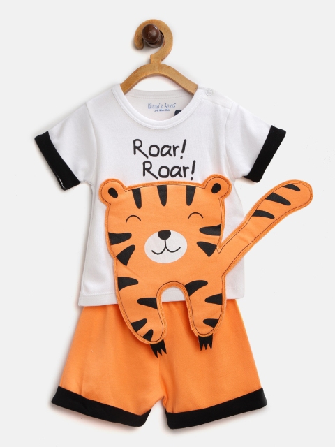 

Moms Love Boys White & Coral Orange Printed Clothing Set