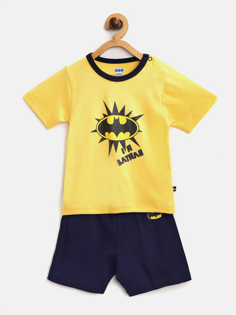 

Moms Love Boys Yellow & Navy Blue Batman Print T-shirt with Shorts