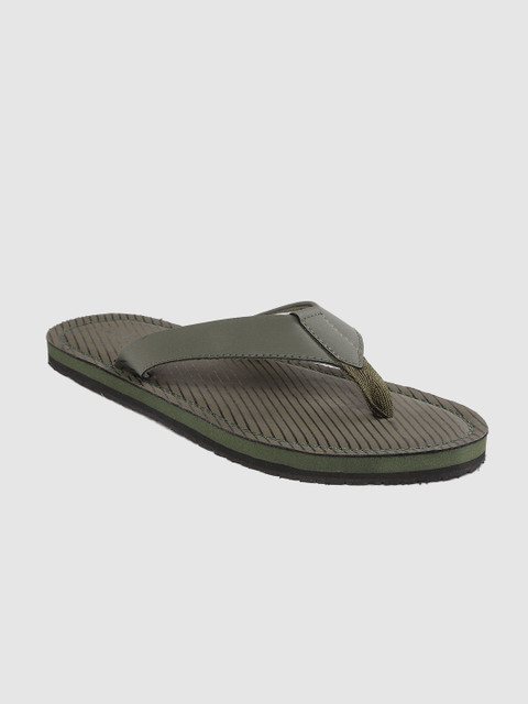 

Roadster Men Olive Green Solid Comfort Sandals