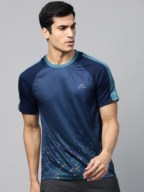 

Alcis Men Navy Blue & Green Slim Fit Anti-Viral Printed Running T-shirt