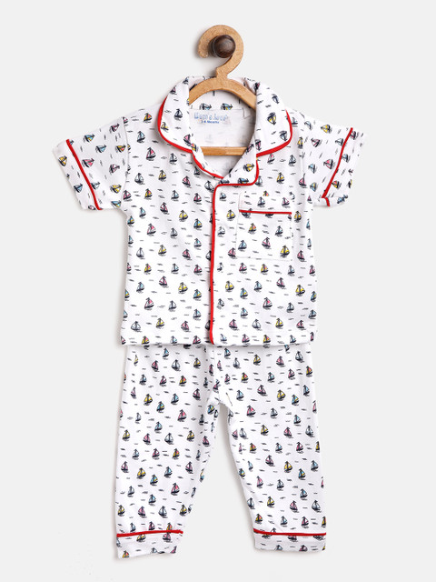 

Moms Love Boys White & Navy Boat Print Night Suit