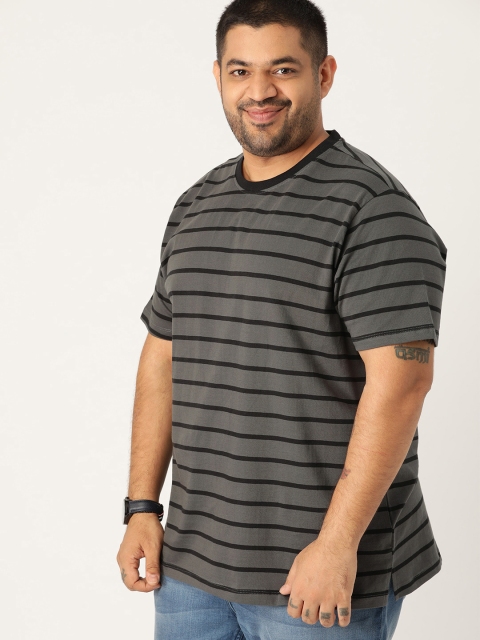 

Sztori Plus Size Men Charcoal Grey Black Striped Round Neck T-shirt