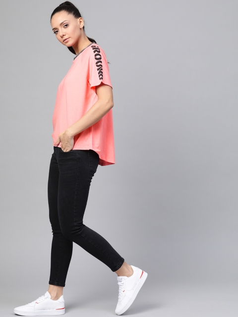 

HRX by Hrithik Roshan Women Salmon Rose Solid Typography Bio-Wash Lifestyle Tshirts, Pink