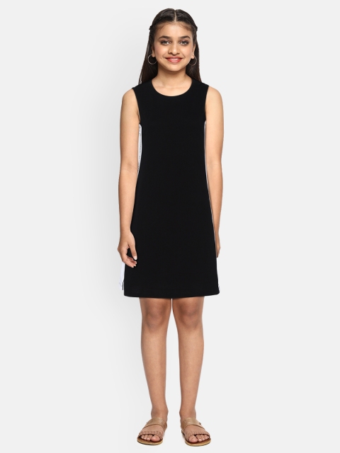

YK Girls Black Solid T-shirt Dress with Printed Detail