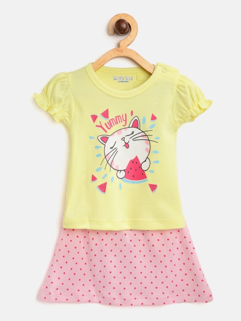 

Moms Love Girls Yellow & Pink Printed Top with Skirt