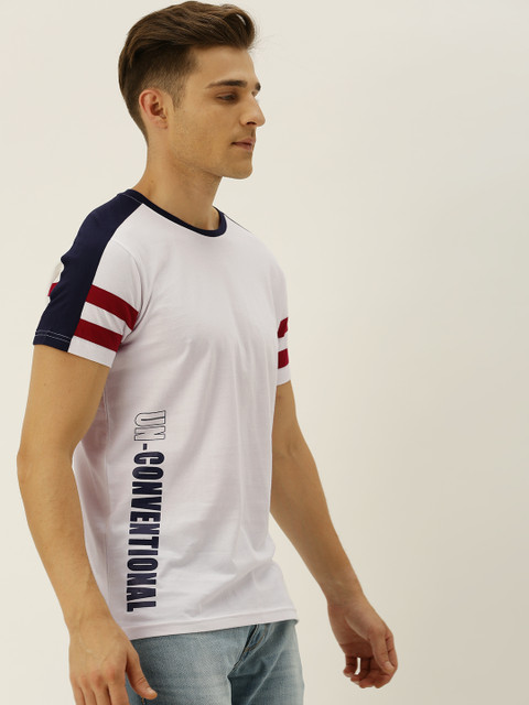 

VEIRDO Men White Printed Round Neck T-shirt With Striped Sleeves