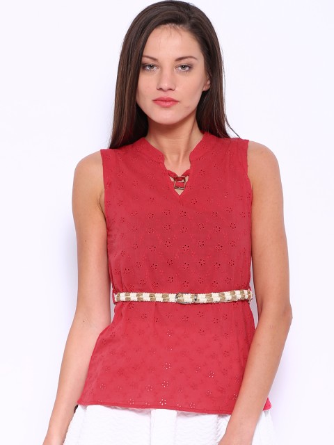 

Deal Jeans Red Top