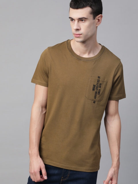 

Roadster Men Khaki Solid Round Neck T-shirt