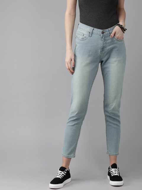 

Roadster Women Blue Boyfriend Fit Mid-Rise Clean Look Stretchable Jeans