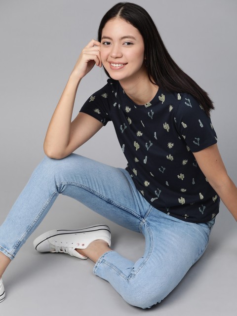 

Mast & Harbour Women Navy Blue & Green Cactus Print Round Neck T-shirt