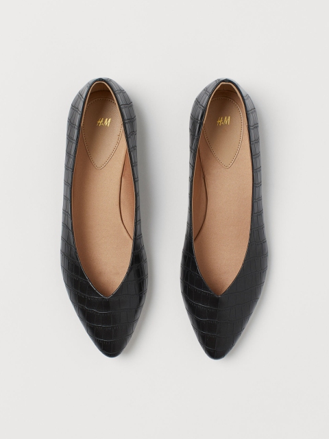 

H&M Women Black Textured Ballet Pumps