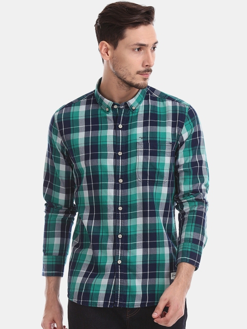 

Flying Machine Men Green & Navy Blue Checked Casual Shirt