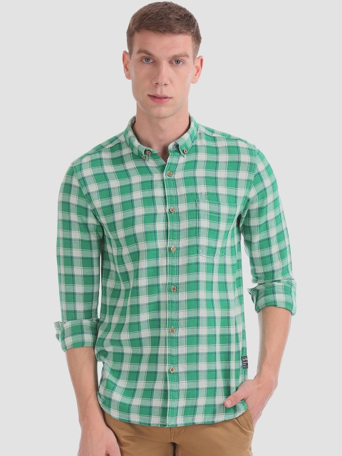 

Flying Machine Men Green Regular Fit Checked Casual Shirt