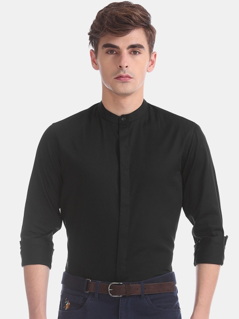 

Flying Machine Men Black Slim Fit Solid Casual Shirt