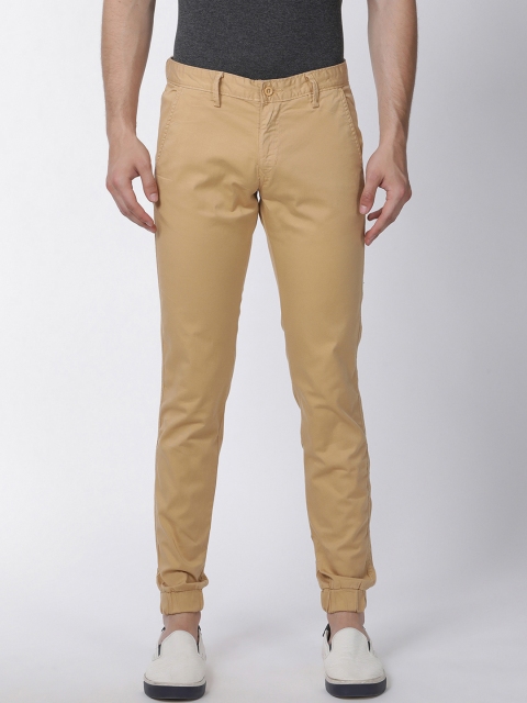 

Mucho Solo Men Khaki Brown Skinny Fit Solid Joggers