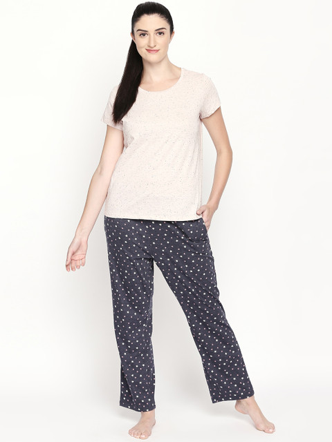 

Dreamz by Pantaloons Women Pink & Charcoal Grey Solid Night suit
