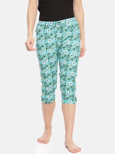 

Macrowoman W-Series Women Green & White Printed Lounge Capris