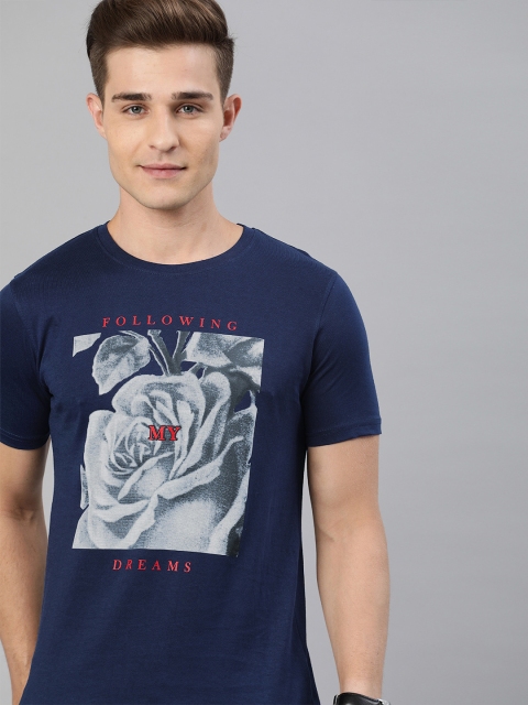 

Mast & Harbour Men Navy Blue Printed Round Neck T-shirt