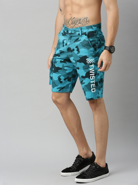 

HERE&NOW Men Blue & Black Camouflage Printed Regular Fit Cargo Shorts